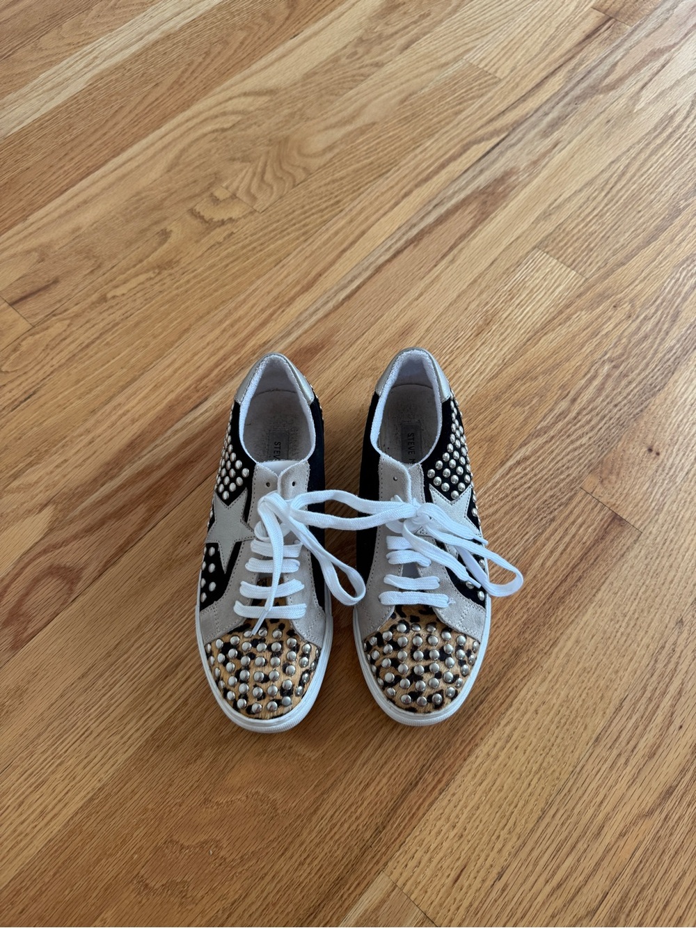 Steve Madden studded tennis shoes